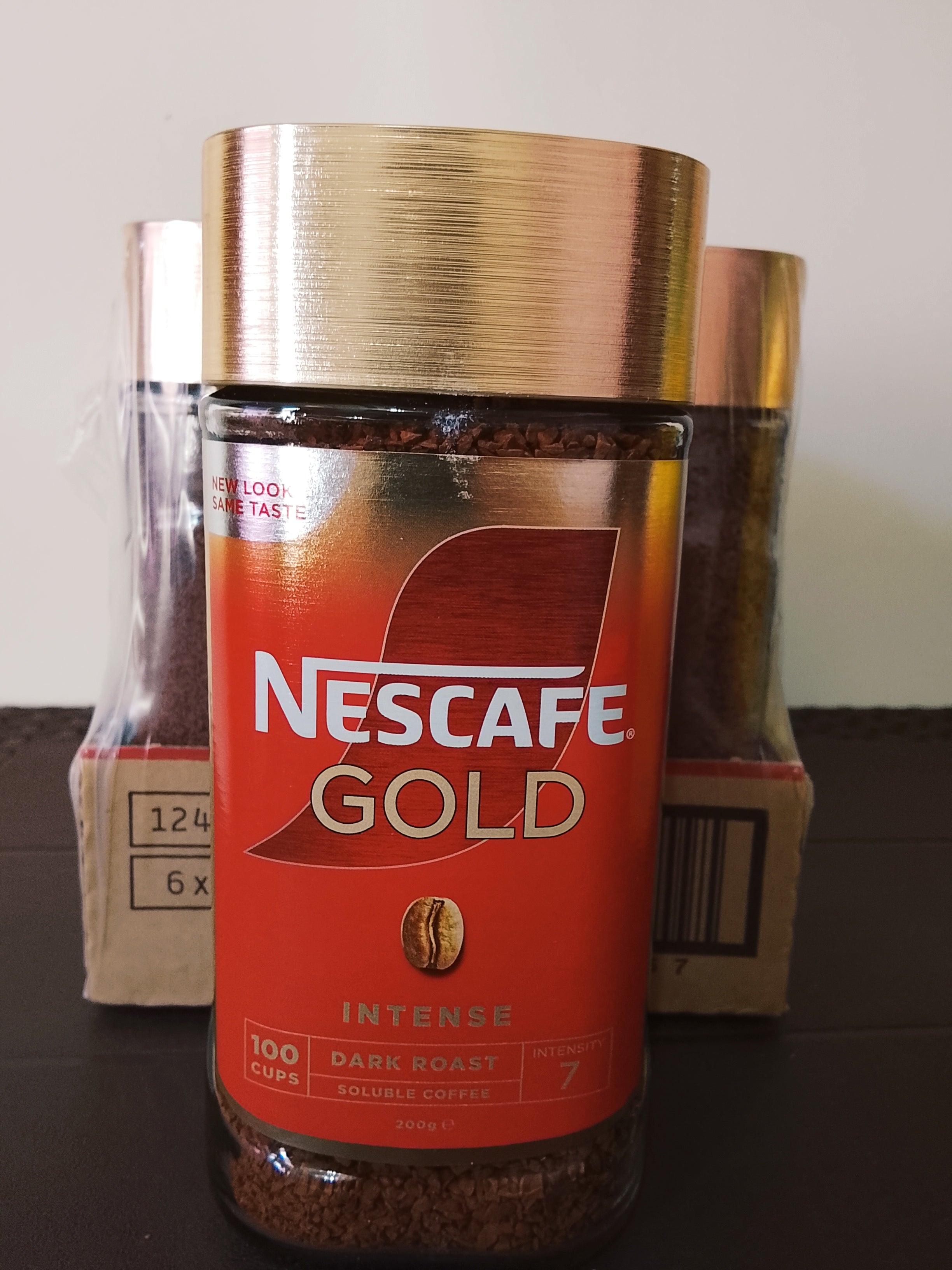 .Nescafé Gold Intense Instant Coffee 200g